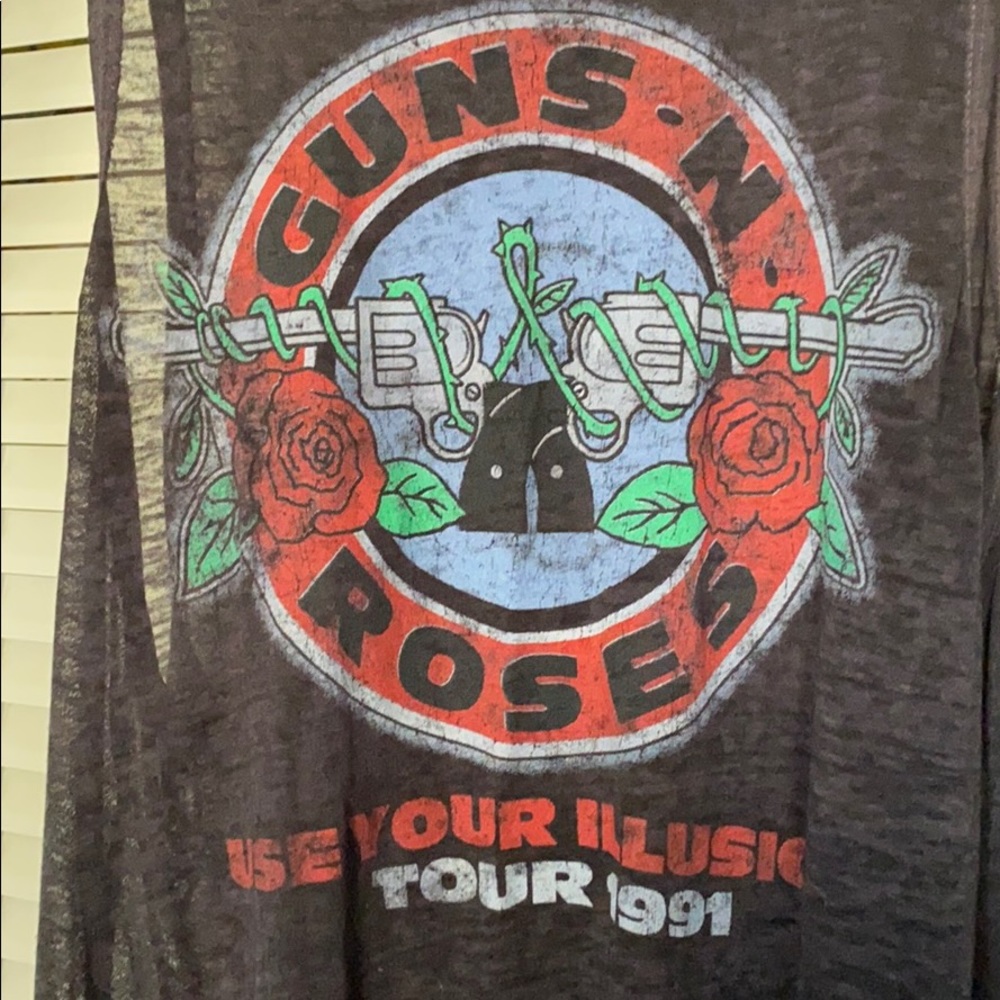 Guns-n- roses tank